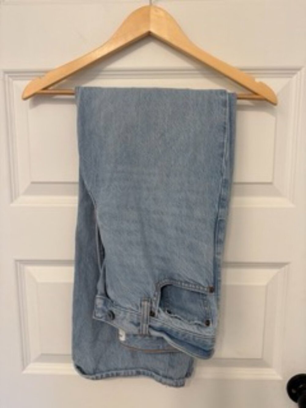 Abercrombie Loose High Rise Jeans Short Length Size 27 Light Wash